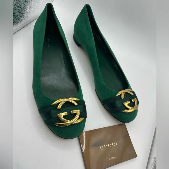 NEW Gucci Emerald Green Flats with Gold Detail WITH BOX AND DUSTBAGS - Picture 5 of 11